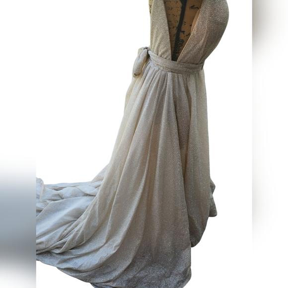 Milla Gold Sparkle Formal Maxi Dress Gown Size M - Picture 5 of 11